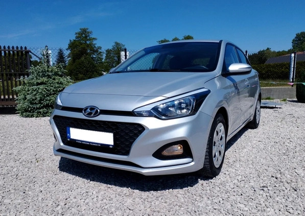 Hyundai i20 cena 41950 przebieg: 130772, rok produkcji 2018 z Niemcza małe 172
